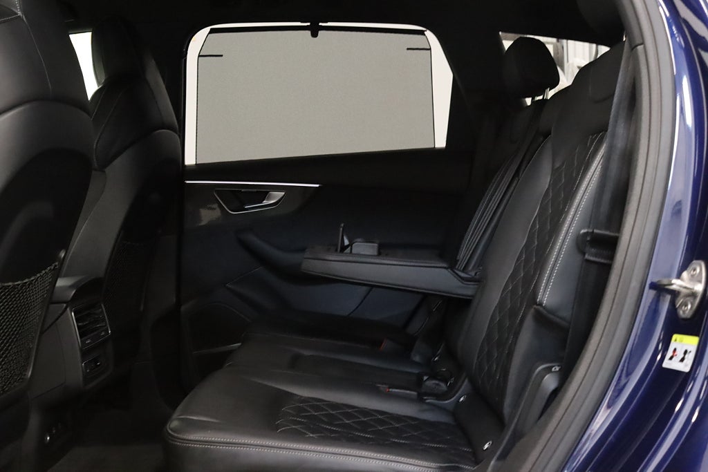 Audi Q7 60 TFSI e Competition Plus Värm 360° Matrix Luftf Drag