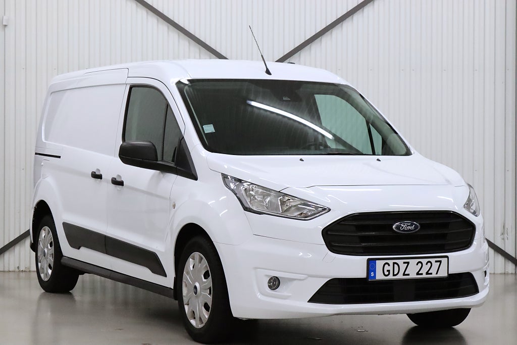 Ford transit Connect 230 1.5 Värmare B-kamera Drag CarPlay 100hk