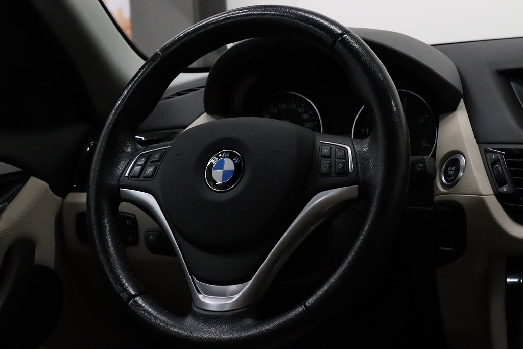 BMW X1 xDrive20d xLine Navi PDC Skinn Hifi Välservad 184hk