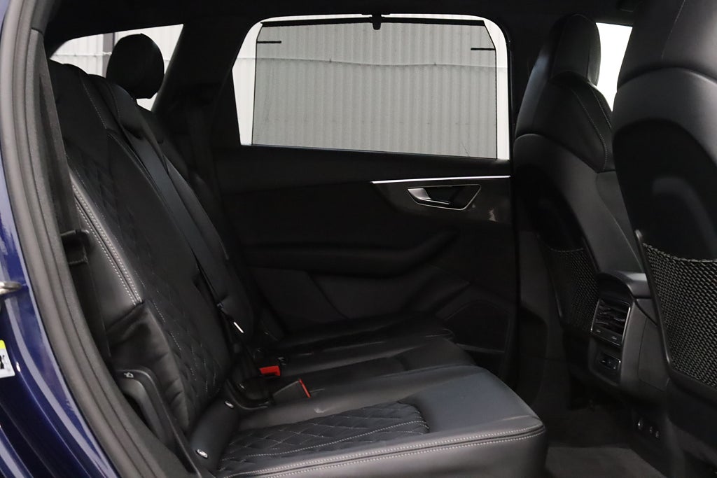 Audi Q7 60 TFSI e Competition Plus Värm 360° Matrix Luftf Drag