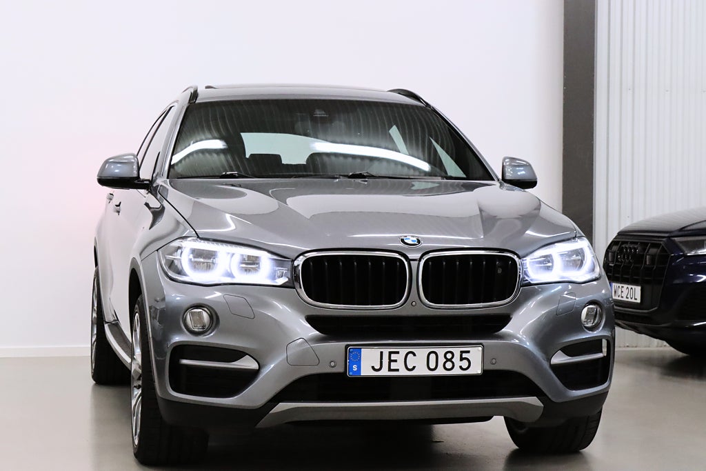 BMW X6 30d Night Vision Värmare 360° H/K Taklucka HUD Drag