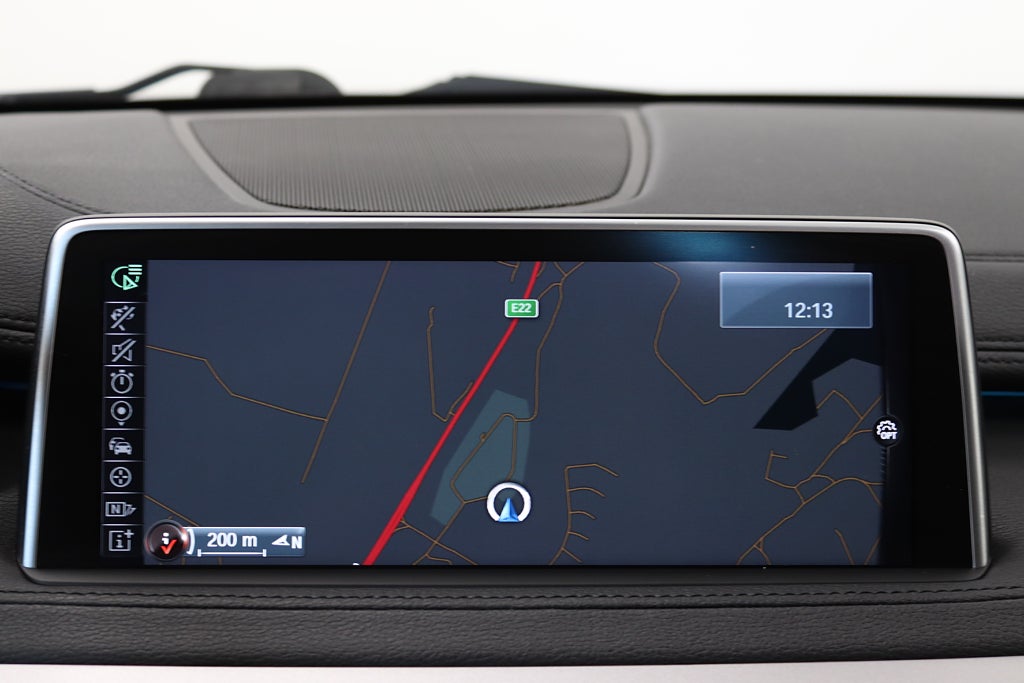 BMW X6 30d Night Vision Värmare 360° H/K Taklucka HUD Drag