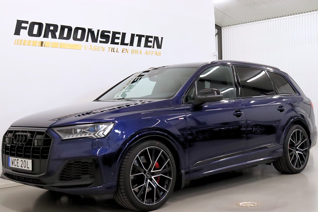 Audi Q7 60 TFSI e Competition Plus Värm 360° Matrix Luftf Drag