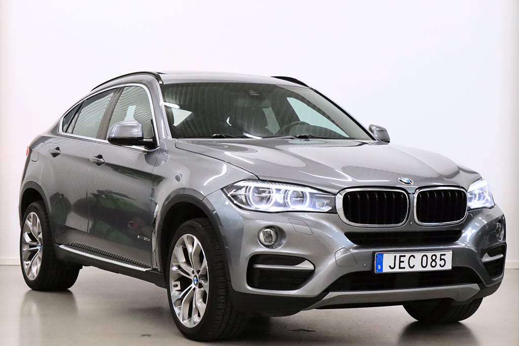 BMW X6 30d Night Vision Värmare 360° H/K Taklucka HUD Drag