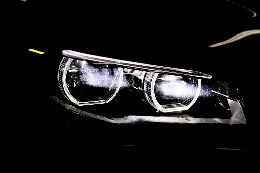 BMW 530D xDrive M Sport Pano H/K B-kamera HUD Navi Drag 258hk