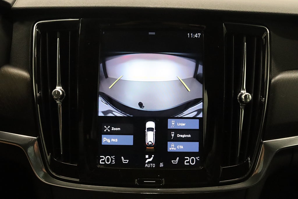 Volvo V90 Cross Country D5 AWD Inscription Pro VOC B-kamera Skinn Keyless Drag