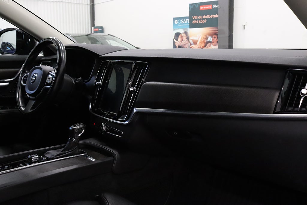 Volvo V90 Cross Country D5 AWD Inscription Pro VOC B-kamera Skinn Keyless Drag
