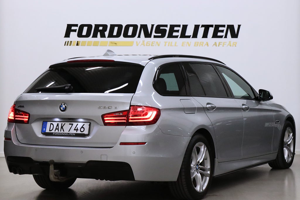 BMW 530D xDrive M Sport Pano H/K B-kamera HUD Navi Drag 258hk