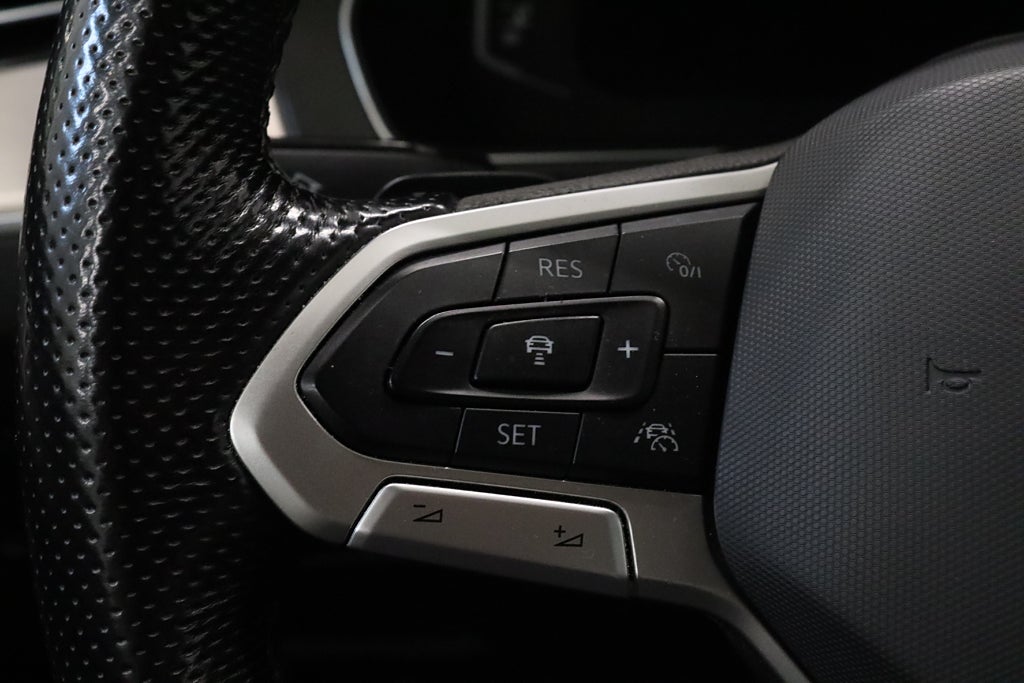 Volkswagen Passat Alltrack 2.0 TDI 4M Cockpit Värmare Navi B-kamera CarPlay 200hk