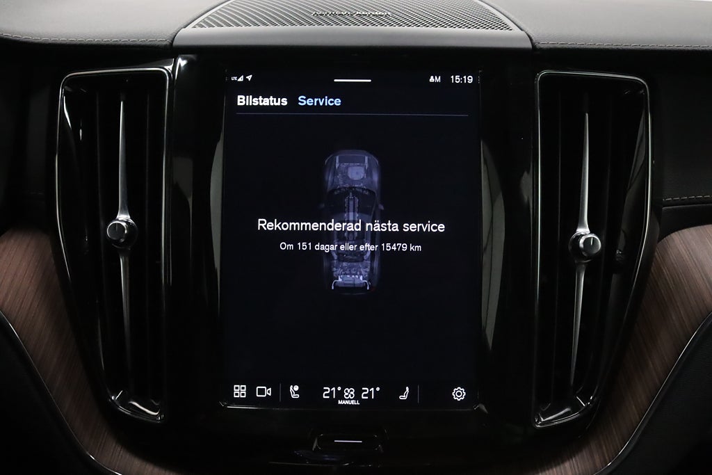 Volvo XC60 T6 AWD Ultimate Dark Pano Luftf Massage 360° H/K Drag