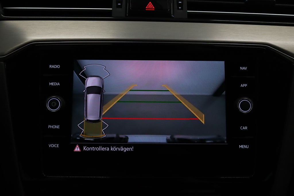Volkswagen Passat Alltrack 2.0 TDI 4M Cockpit Värmare Navi B-kamera CarPlay 200hk