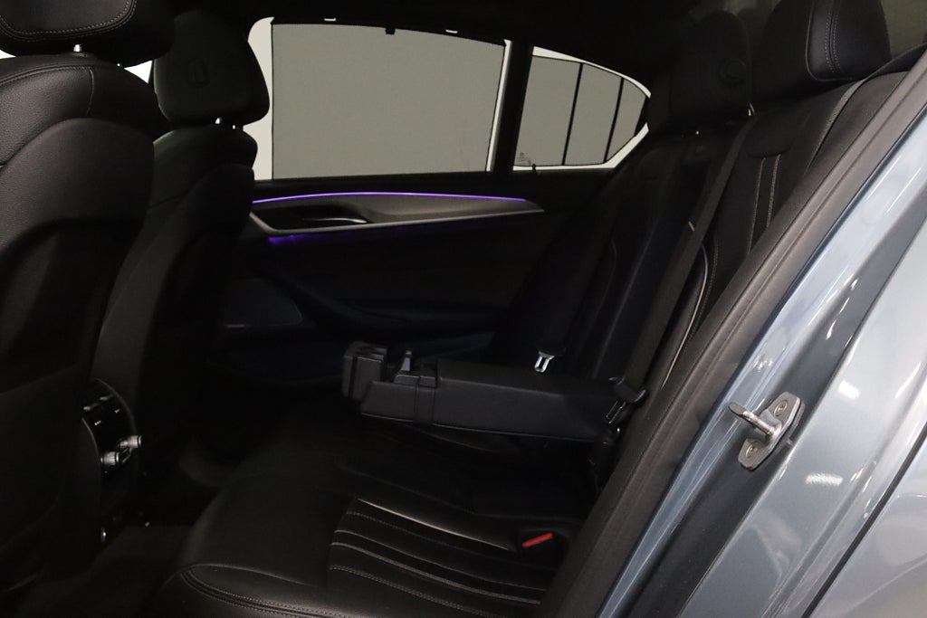 BMW 530i xDrive M-Sport Innovation 360° H/K Värmare Taklucka HUD
