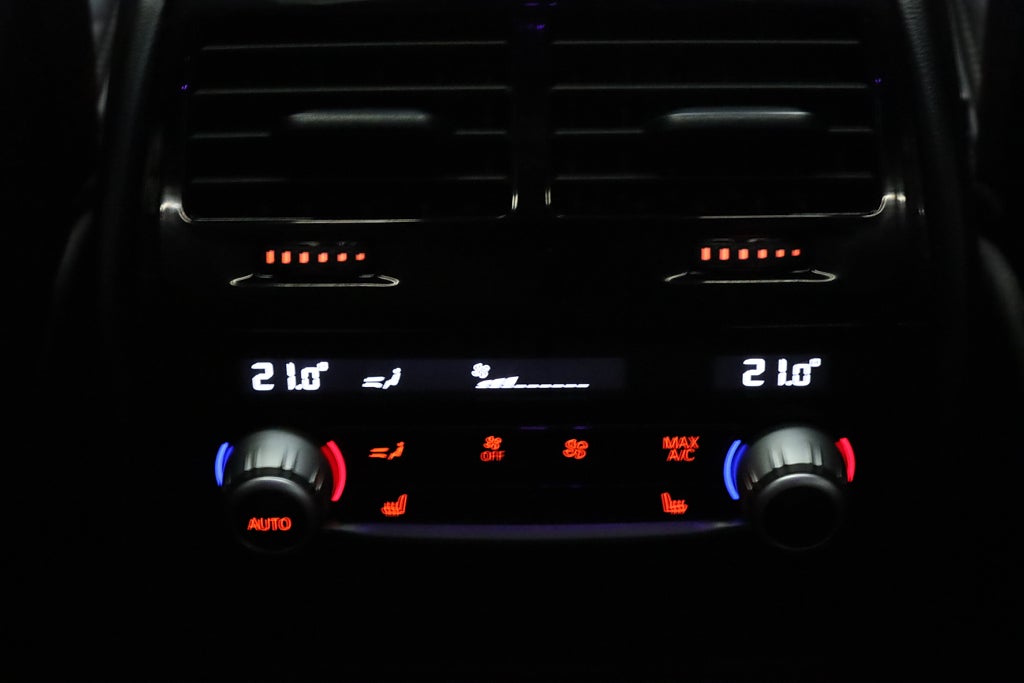 BMW 530i xDrive M-Sport Innovation 360° H/K Värmare Taklucka HUD