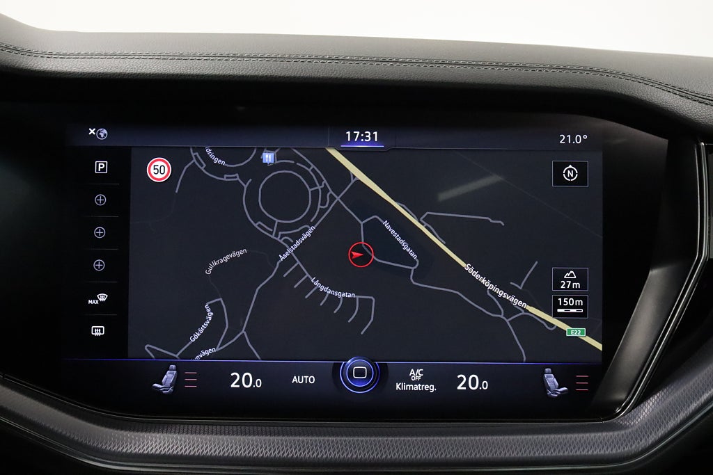 Volkswagen Touareg 3.0 TDI 4M R-line Night Vision Värmare Luftf Pano Drag