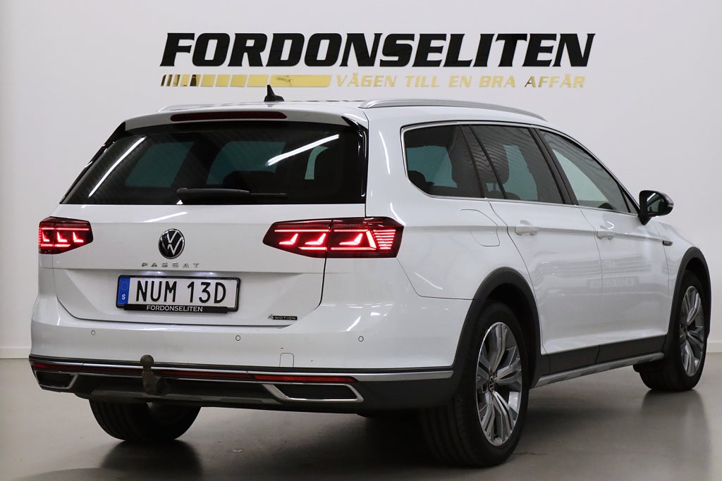 Volkswagen Passat Alltrack 2.0 TDI 4M Cockpit Värmare Navi B-kamera CarPlay 200hk