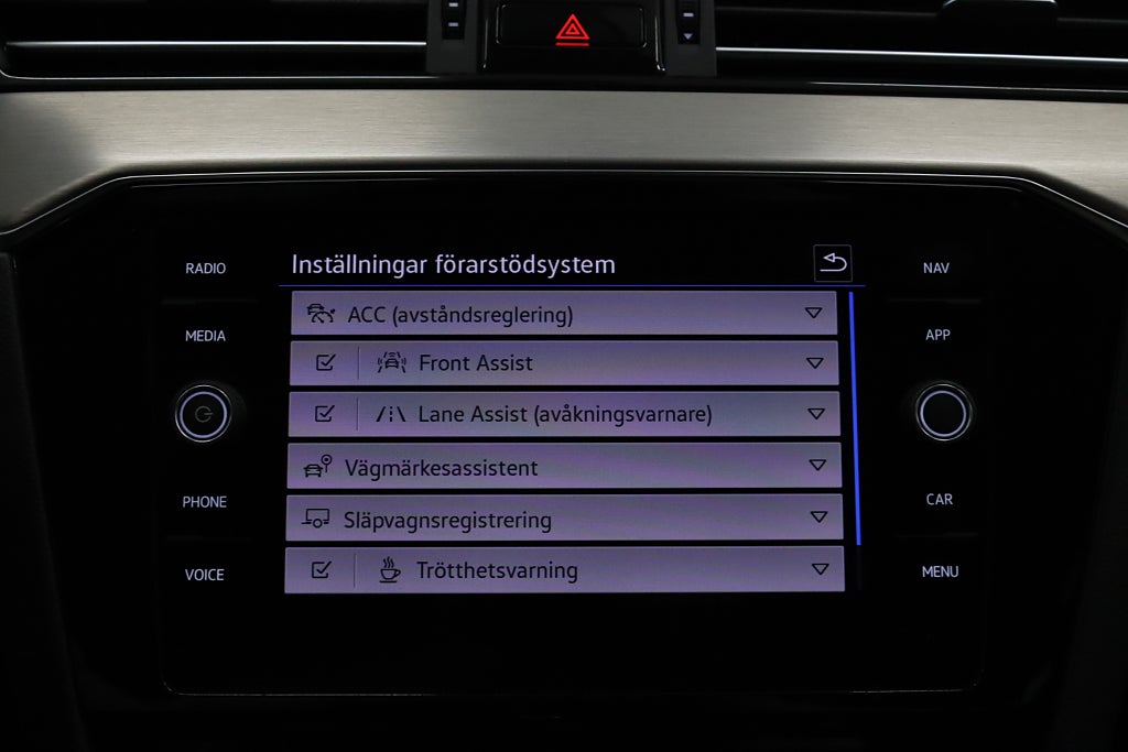Volkswagen Passat Alltrack 2.0 TDI 4M Cockpit Värmare Navi B-kamera CarPlay 200hk